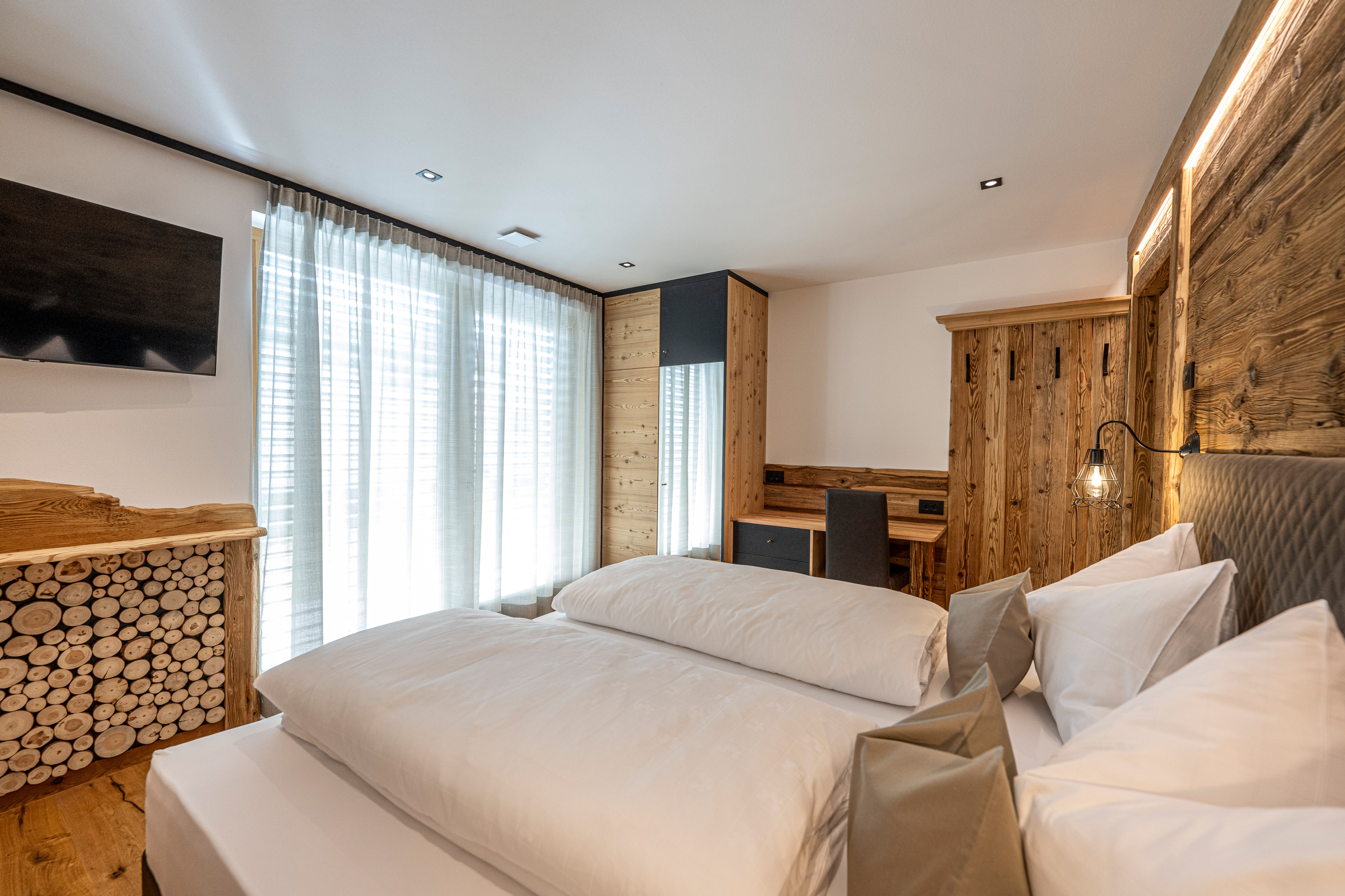 Ferienwohnung mit 3 Schlafzimmer und Garten – St. Ulrich, Gröden · 3 Schlafzimmer