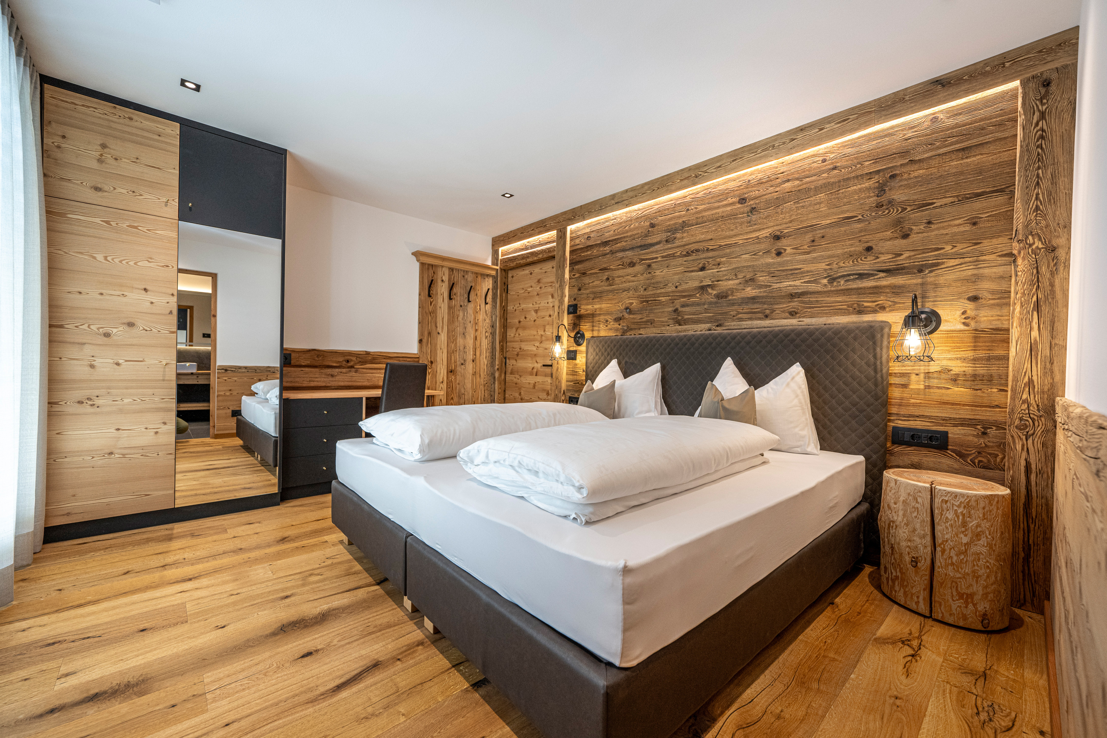 Ferienwohnung mit 3 Schlafzimmer und Garten – St. Ulrich, Gröden · 3 Schlafzimmer