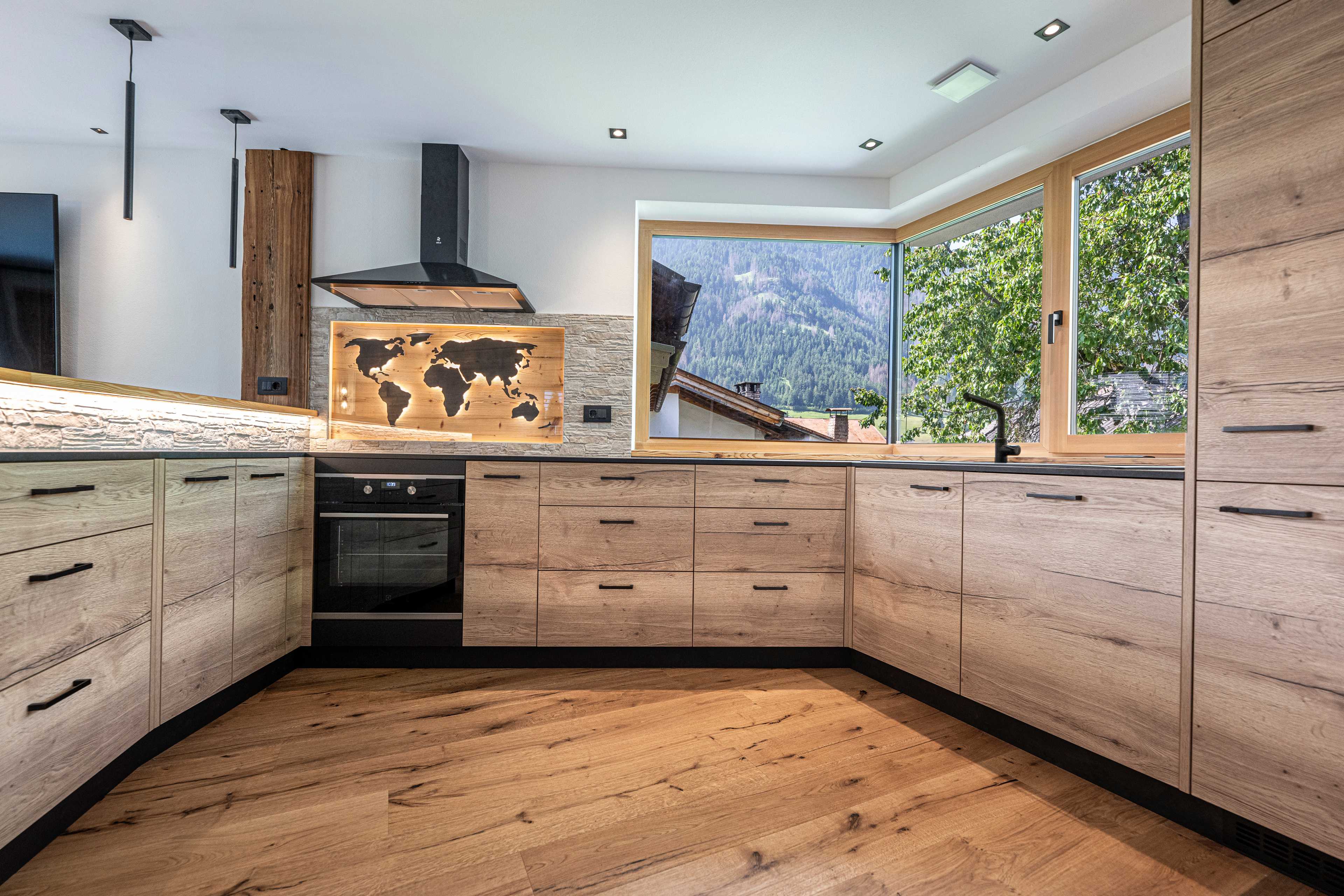 Ferienwohnung mit 3 Schlafzimmer und Garten – St. Ulrich, Gröden · 3 Schlafzimmer