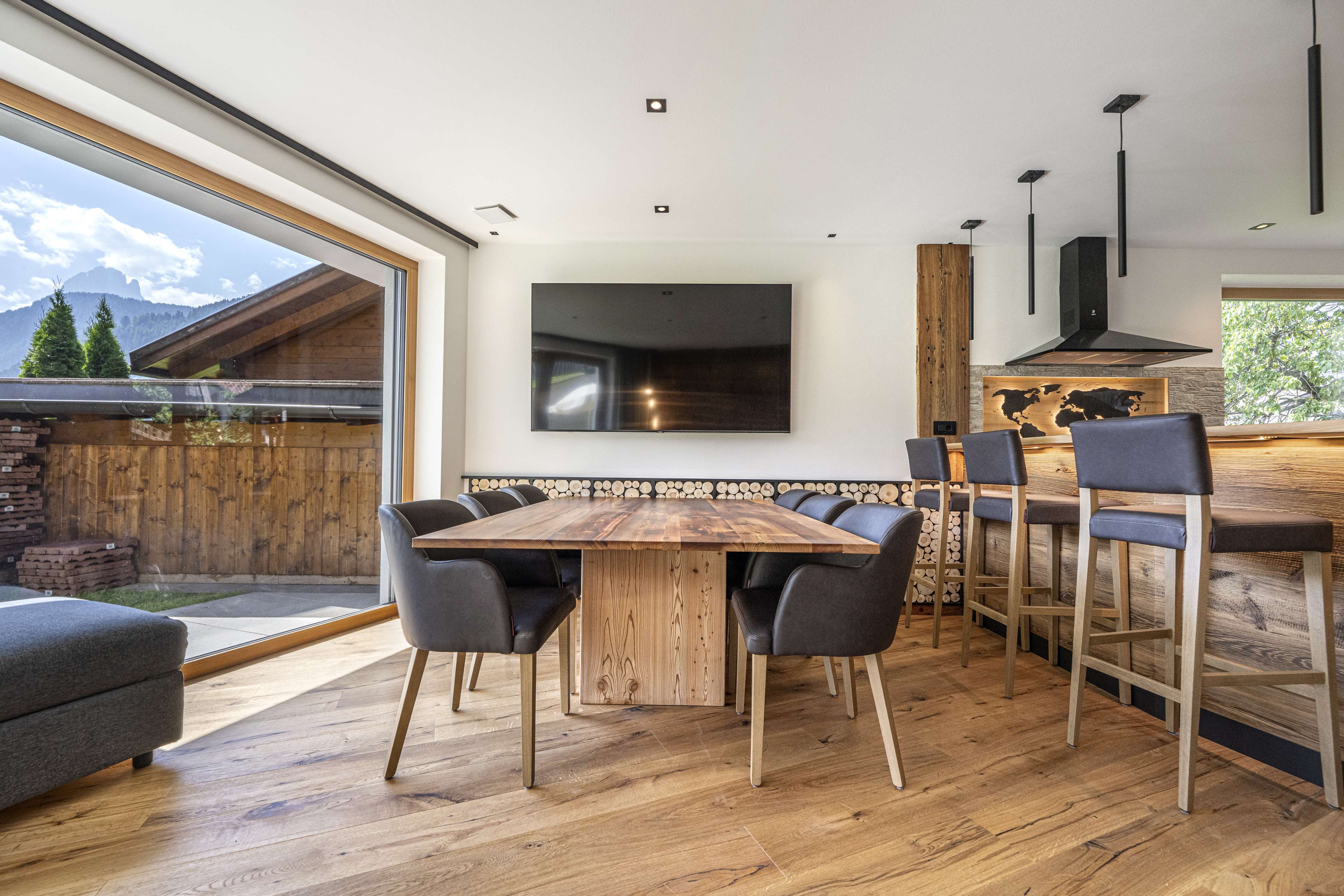 Ferienwohnung mit 3 Schlafzimmer und Garten – St. Ulrich, Gröden · 3 Schlafzimmer