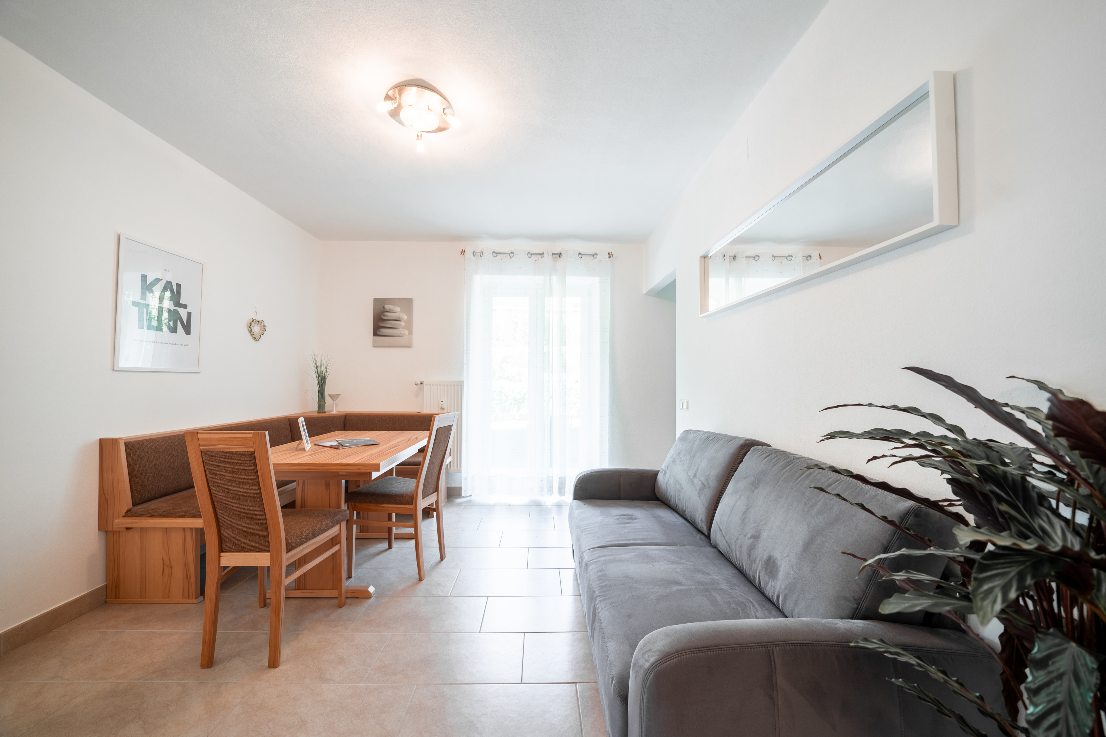 Garden 14 / Apartment mit 2 Schlafzimmer und privatem Garten – Kaltern am See, Südtiroler Weinstrasse · 2 Schlafzimmer