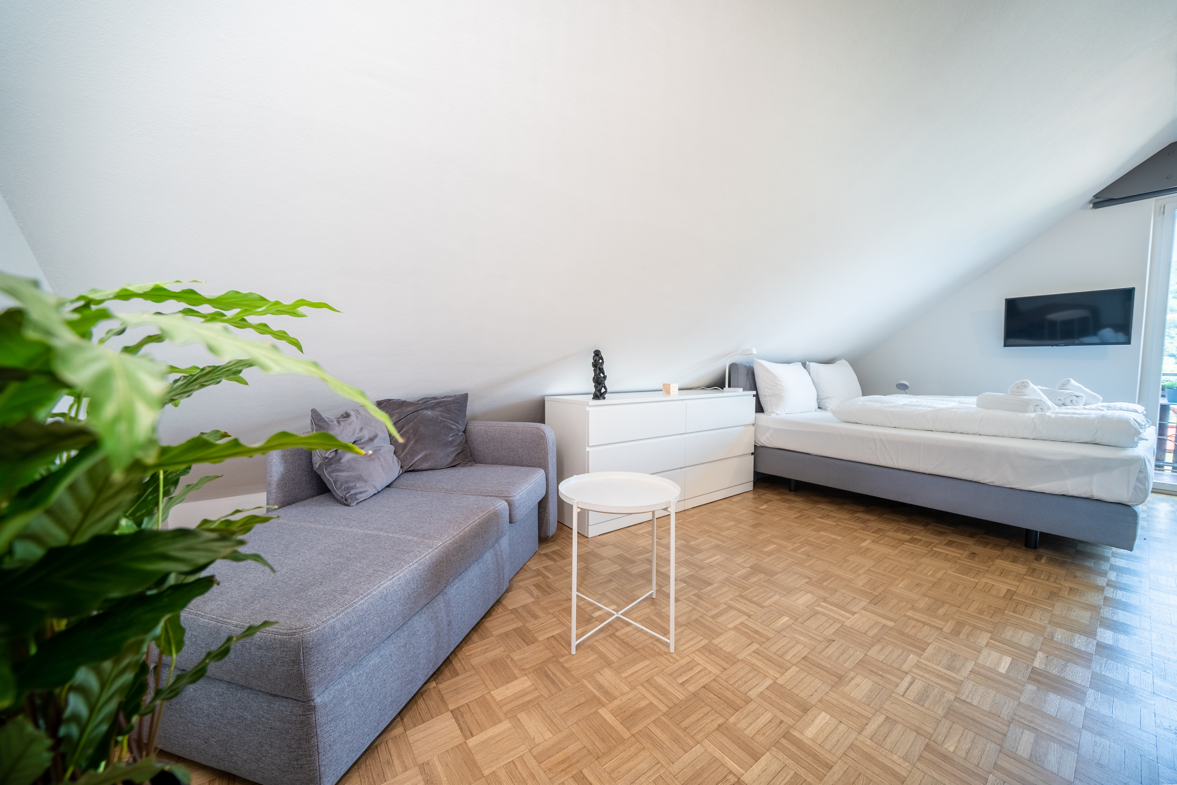 Am See 2 / Ferienwohnung mit Balkon mit Seeblick / Am See – Kaltern am See, Südtiroler Weinstrasse · 1 Schlafzimmer