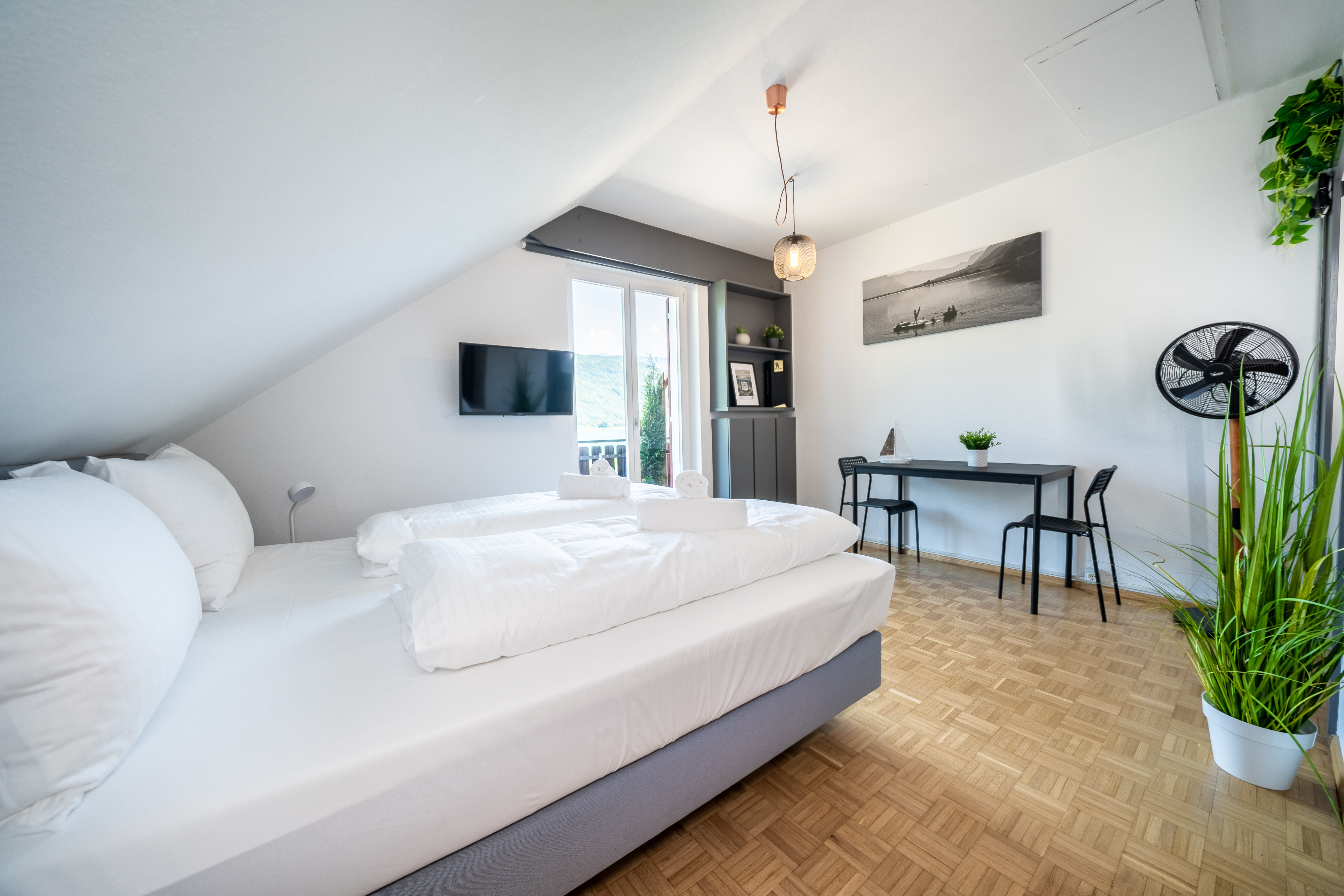 Am See 2 / Ferienwohnung mit Balkon mit Seeblick / Am See – Kaltern am See, Südtiroler Weinstrasse · 1 Schlafzimmer