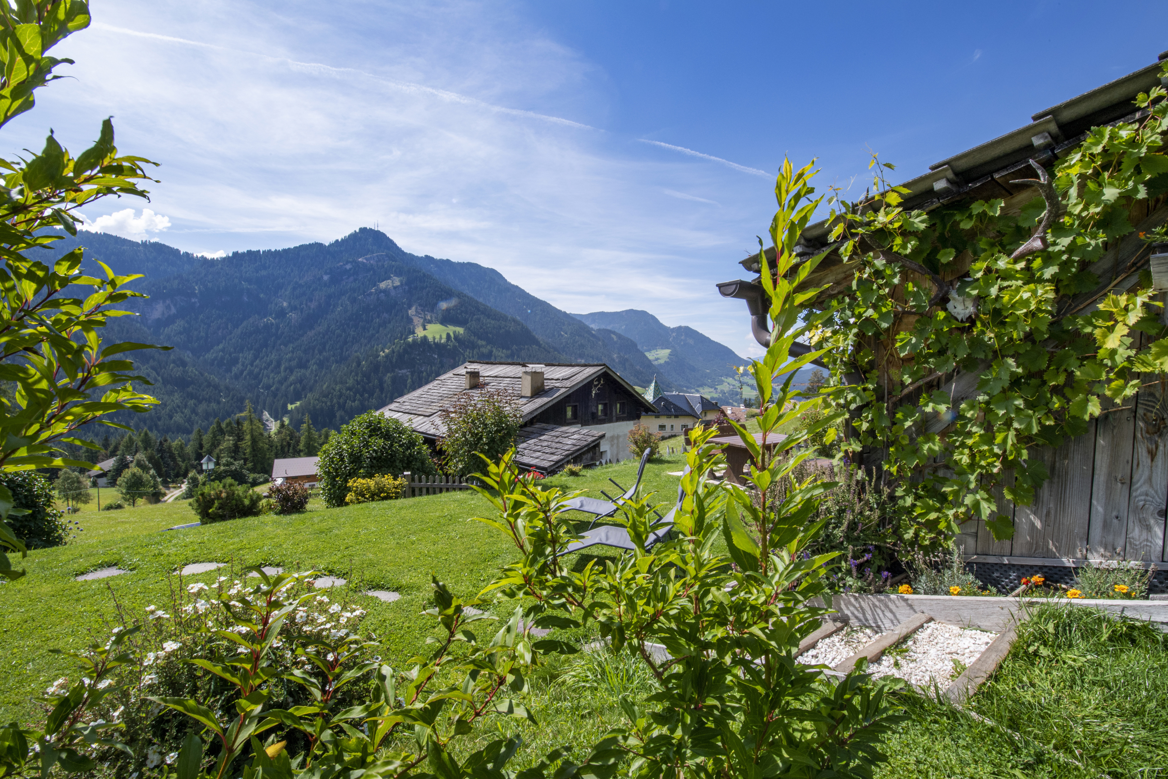 Ferienwohnung mit 2 Schlafzimmern und Garten – St. Ulrich, Gröden · 2 Schlafzimmer